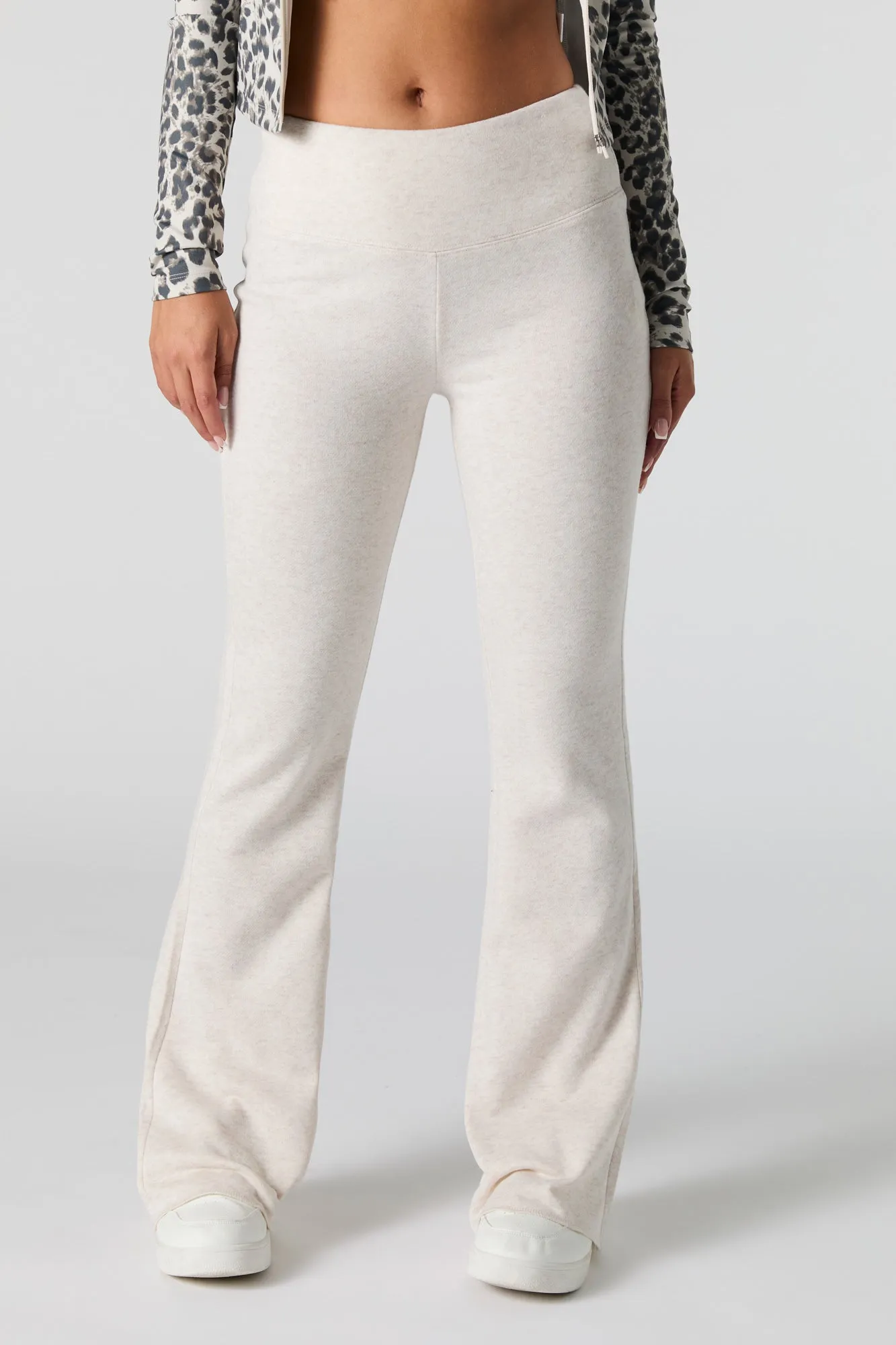 Fleece Flare Sweatpant