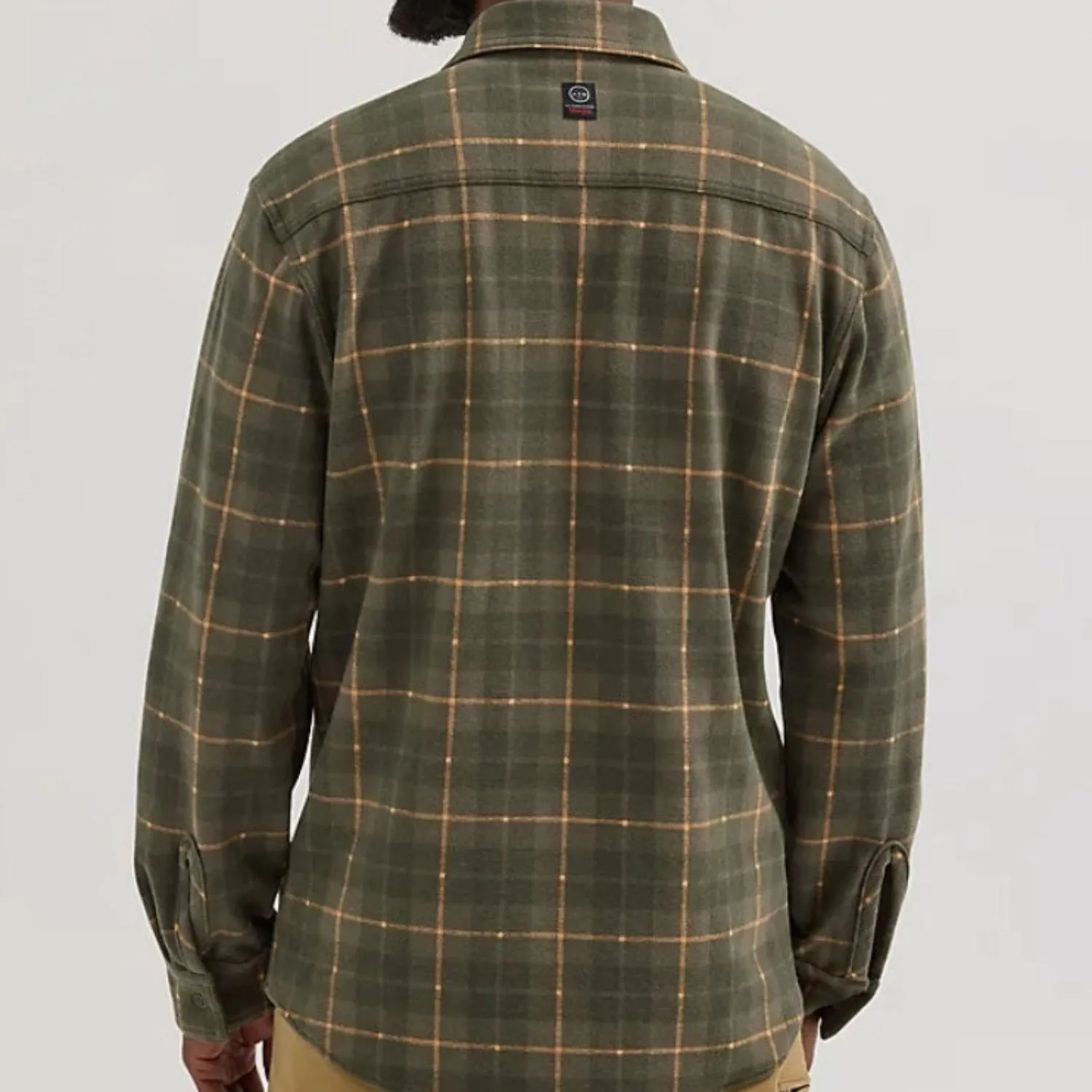Wrangler Men's ATG Campsite Button-Down Long Sleeve Shirt
